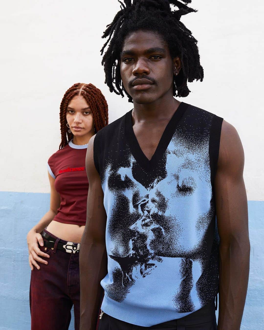 エイティーズのインスタグラム：「Discover EYTYS Fall Winter 2023 collection. Captured by David Nana Opoku Ansah in Accra.」
