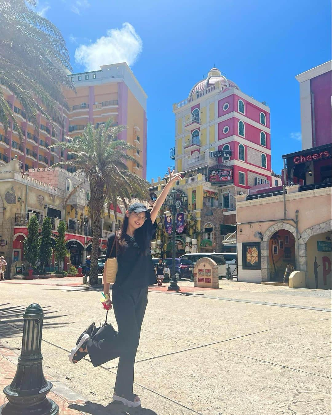 久慈暁子さんのインスタグラム写真 - (久慈暁子Instagram)「* 沖縄の思い出🌞🌴 * #沖縄」9月12日 16時30分 - kuji_akiko