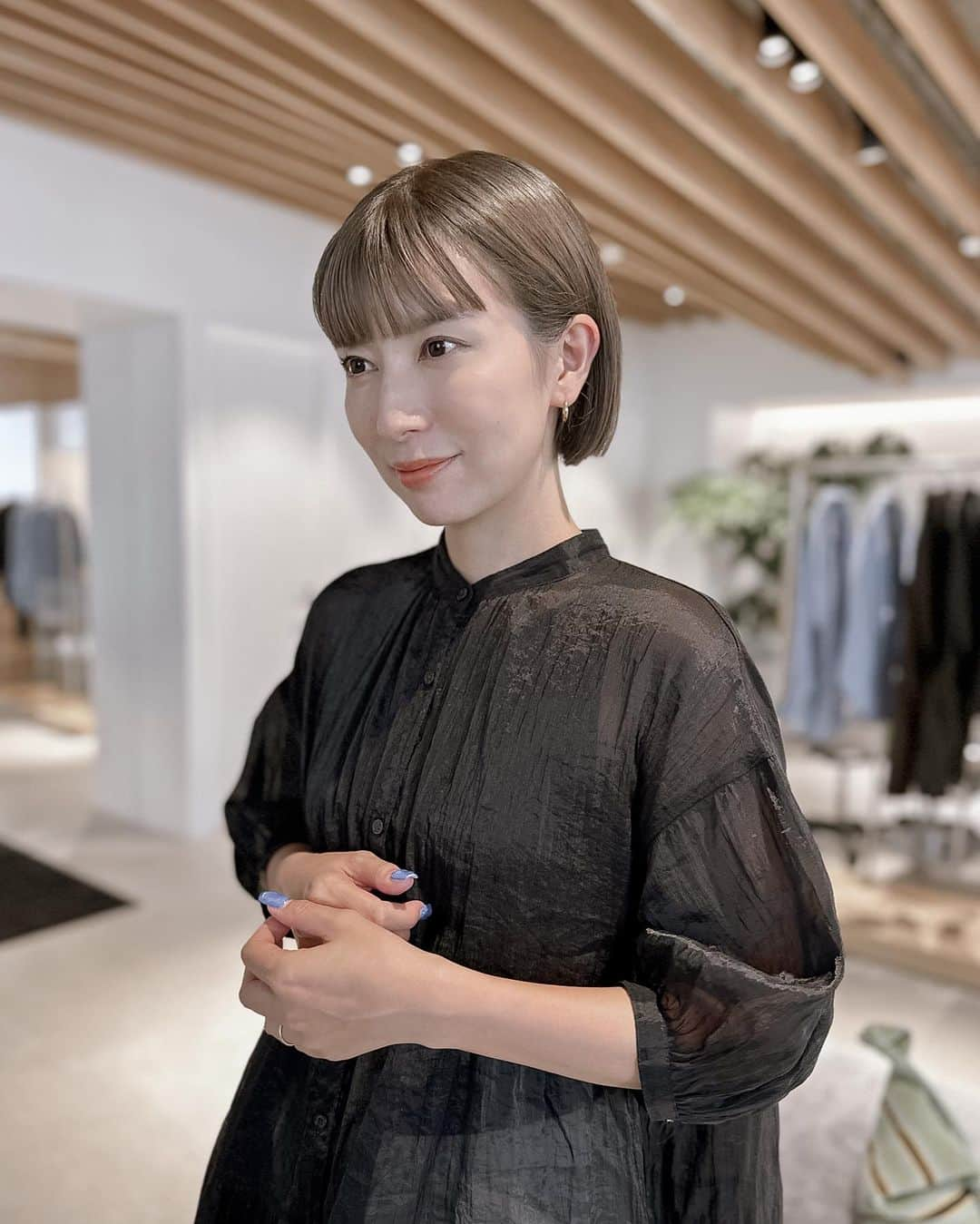 木村まこのインスタグラム：「整う✂︎✂︎✂︎  #ミニボブ #30代ママ」