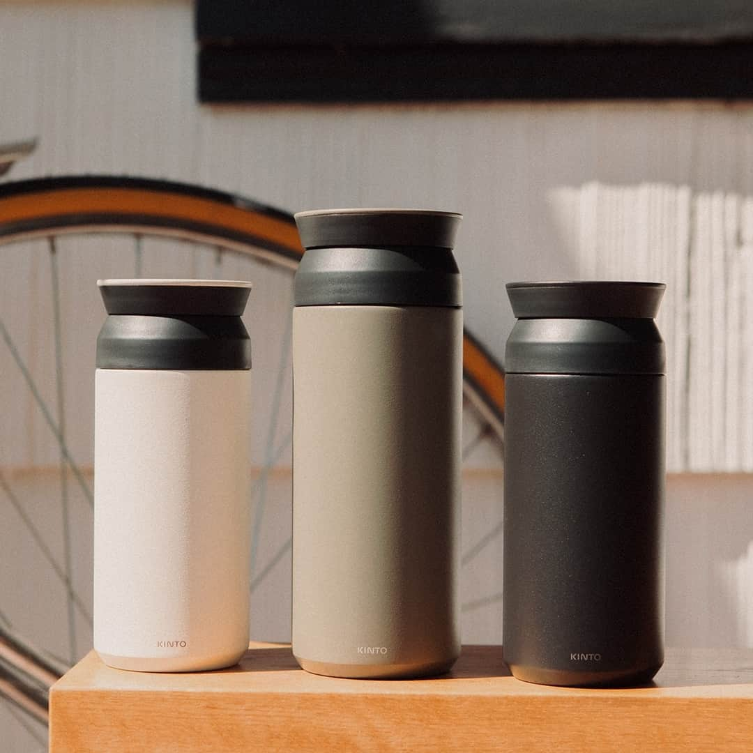 KINTOのインスタグラム：「こだわりを持ちながらも柔軟なライフスタイルをおくる人に向けたTRAVEL TUMBLER。真空二重構造により優れた保温保冷効果を発揮し、ドリンク本来の風味を長く愉しむことができます。グラスやマグのような自然な飲み心地をめざし、口当たりが良く、360度どこからでも飲めるよう設計しました。⁠ ⁠ ---⁠ TRAVEL TUMBLER is designed for a comfortable drinking experience wherever you go. The vacuum insulated tumbler has great heat and cold retention, and maintains the aroma and flavor of drinks for a long time. The cap is designed so that you can drink from any angle pleasantly, like drinking out of a glass or mug. ⁠ ⁠ ---⁠ Share us your moments with KINTO items by tagging @kintojapan⁠ .⁠ .⁠ .⁠ #kinto #キントー #tumbler #mybottle #coffeetumbler #マイタンブラー #マイボトル #コーヒータンブラー」