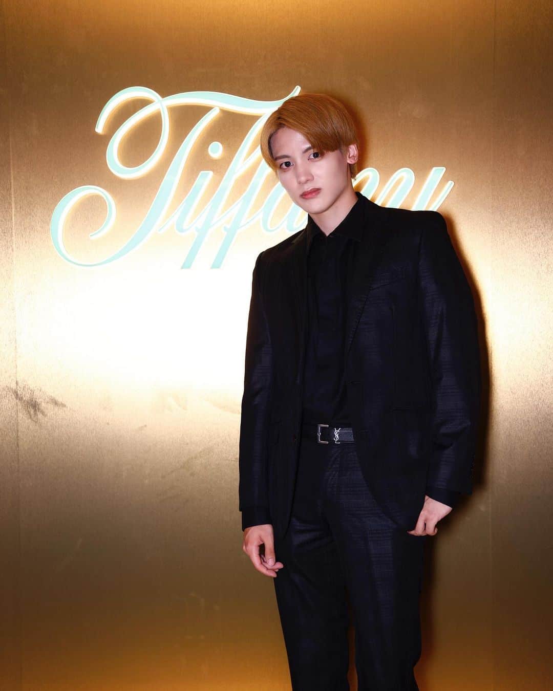 のインスタグラム：「💍🥂 Tiffany表参道にお呼ばれしてきました ⁡ Tiffanyも ティファニーブルーも めちゃくちゃ大好きな色だから嬉しい✌️ ⁡ わんちゃん用のアイテムもあるから やっぱり愛犬に付けてあげたいなぁ🐾 ⁡ ⁡ ⁡ たくさんの方とご挨拶できて もっと頑張ろうと思えました ⁡ ⁡ #Tiffany #Tiffanyandco #TiffanyOmotesando #TiffanyPartner @tiffanyandco」