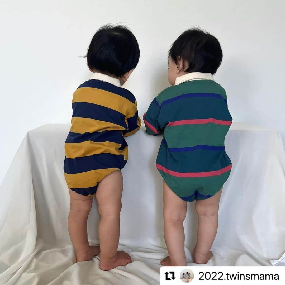 エフオーオンラインストア 子供服さんのインスタグラム写真 - (エフオーオンラインストア 子供服Instagram)「F.O.Online Store公式アンバサダーの @2022.twinsmama さんにご紹介していただきました♬ ・・・  アメカジテイストのラガーシャツボディオール 大人顔負けのデザインが大人気です🤍  🛒 @foonline sama 🏷 ラガーシャツボディオール color ☑︎イエロー ☑︎グリーン ¥3,190（税込） 品番 #J434053 👦🏻👦🏻 77cm／80サイズ着用  しっかりした生地感◎ 襟のホワイトが可愛いよね🥰  2人はロンパースを着用しているけど、シャツタイプもあるので兄弟お揃いが出来ちゃうアイテムだよ👏  ぜひ、 @foonline さまをチェックしてみてね👀✨  #foonline #foonline_kidsphoto #foonline公式アンバサダー #双子 #mdツイン #一卵性双生児 #双子男子 #双子男の子 #双子ママ #男の子ママ #おそろコーデ #双子コーデ #アメカジ #ラガーシャツ #1歳」9月12日 18時24分 - foonline