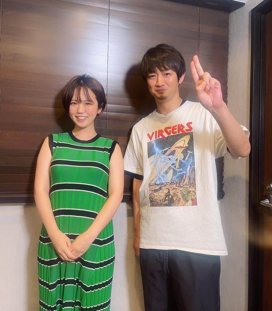 森本レオ子さんのインスタグラム写真 - (森本レオ子Instagram)「特命OLの生配信に滝沢和典プロが来てくださいました🫨🫣❤️🫨  サインも頂いて、自著ももらって頂けてうれしさで頭がクラクラします。また押し付けるためにもう一冊くらい書籍出したいな笑  二枚目の画像は10年くらい前のものです。若い！  #特命OL #越後の奇跡 #麻雀格闘倶楽部 #タッキー一筋20年」9月12日 18時34分 - leocodon