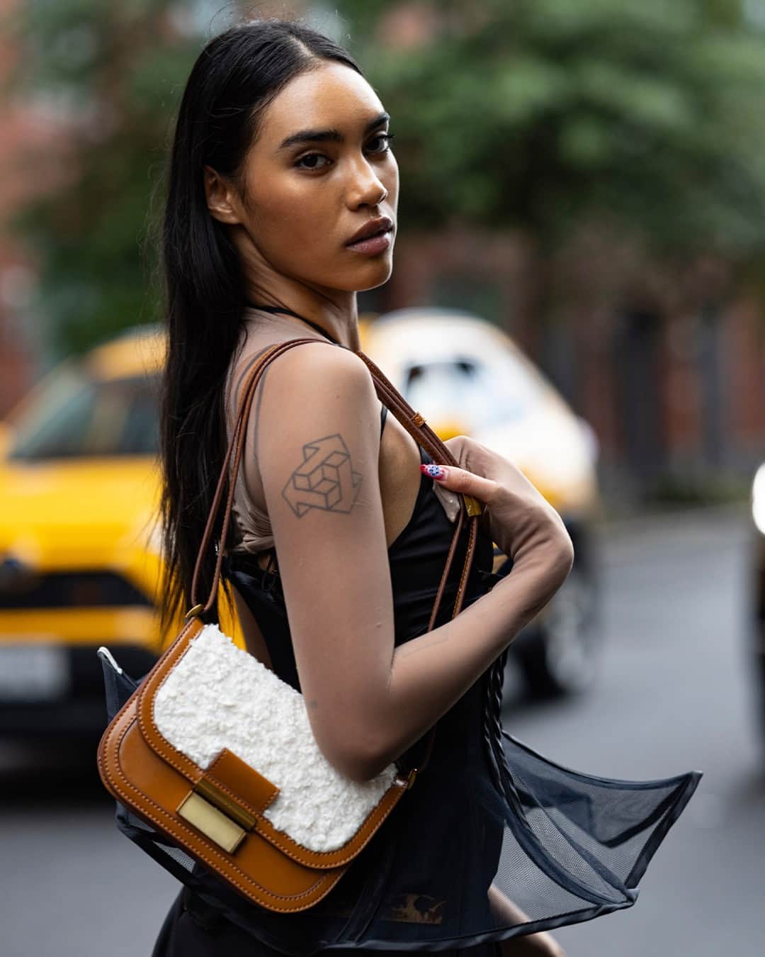 CHARLES & KEITHさんのインスタグラム写真 - (CHARLES & KEITHInstagram)「From new iterations of our iconic Charlot bag to fresh, fall-ready pieces from the latest seasonal collection, industry insiders were spotted in CHARLES & KEITH during New York Fashion Week.   Get their look via the link in bio.  #AsSeenAtFashionWeek #NewYorkFashionWeek #NYFW #TheCharlotBag #CharlesKeithPetra #CharlesKeithFW23 #ImwithCharlesKeith  Products featured: Pixie Furry Platform Mules, Pixie Platform Mules, Pixie Platform Mary Janes, Furry Charlot Bag, Charlot Metallic Chain Strap Bag, Petra Curved Shoulder Bag and Mini Cocoon Textured Top Handle Bag」9月12日 19時00分 - charleskeithofficial