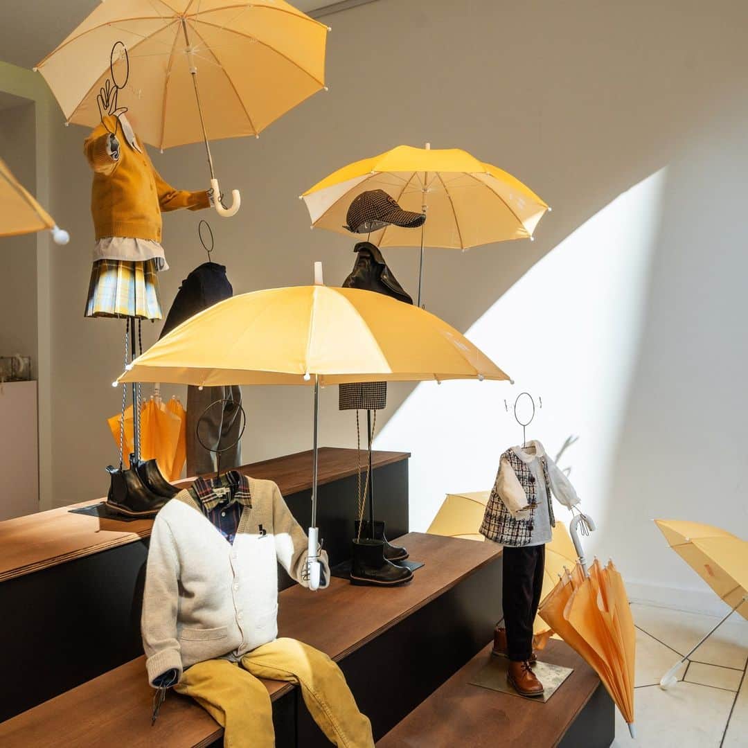 bonpointのインスタグラム：「New Bonpoint FW23 | Singin' in the rain.​ Come by your nearest store to discover our back-to-school wardrobe. ​  Share your pictures with us! ​  #Bonpoint」