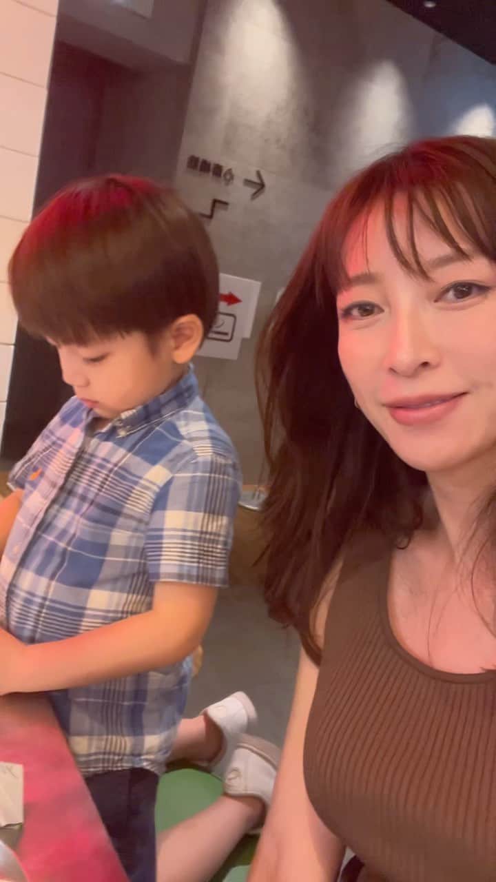 伊藤良夏のインスタグラム：「The end of summer and new season 🌻🍂」