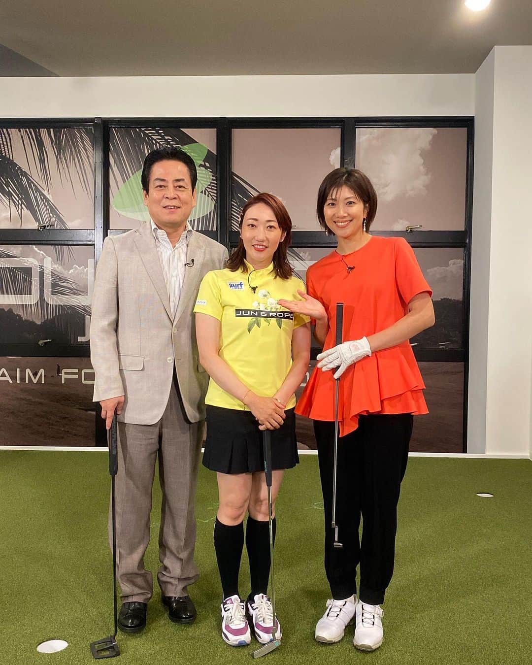 のインスタグラム：「１８H物語⛳️ 今週と来週のゲストは飯島茜プロです❗️ @akaneiijima711   Youtubeチャンネルが人気の飯島茜プロ。 登録者数は２０万人を超え100万回再生を連発。 そんな人気のレッスンを１８ヒストリーでも！？ ツアー７勝、１２年連続でシードを獲得した飯島茜プロの人生に迫る！  是非ご覧ください🙆‍♀️🙏  #bsjapanext  #9時ごる #18h物語 #飯島あかねプロ #立川談春さん」
