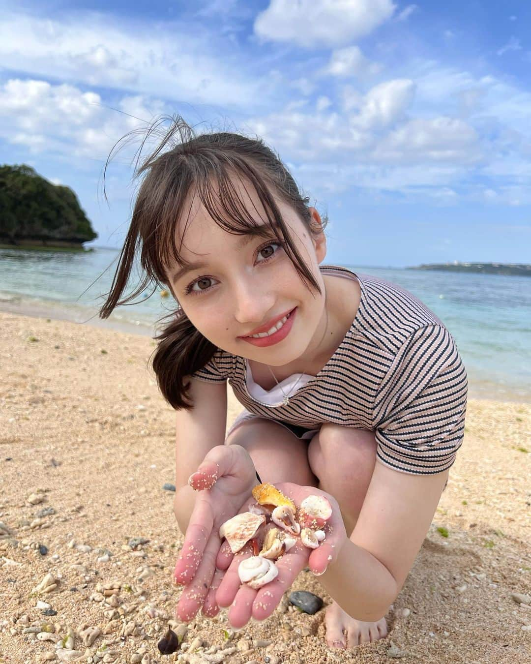 神谷侑理愛さんのインスタグラム写真 - (神谷侑理愛Instagram)「🌴🌺✨ ⁡ 今年初の海は沖縄だったんだ.💖 ⁡ 皆さんの今年初海はー？？ ⁡ ⁡ #沖縄 #海 #ビーチ #ホワイトビーチ #砂浜 #水着」9月12日 19時38分 - yuria_kamiya