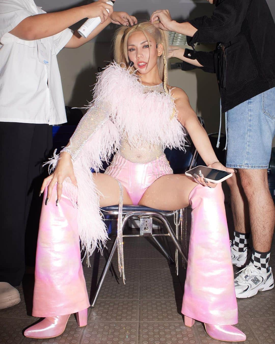 PONY STONEさんのインスタグラム写真 - (PONY STONEInstagram)「GIRLY BERRY in custom PONY STONE  Exclusive for #GrammyRsconcerts  #2kcelebration  #Girlyberry #ponystone • PINK CULTURE」9月12日 19時48分 - ponystone_official