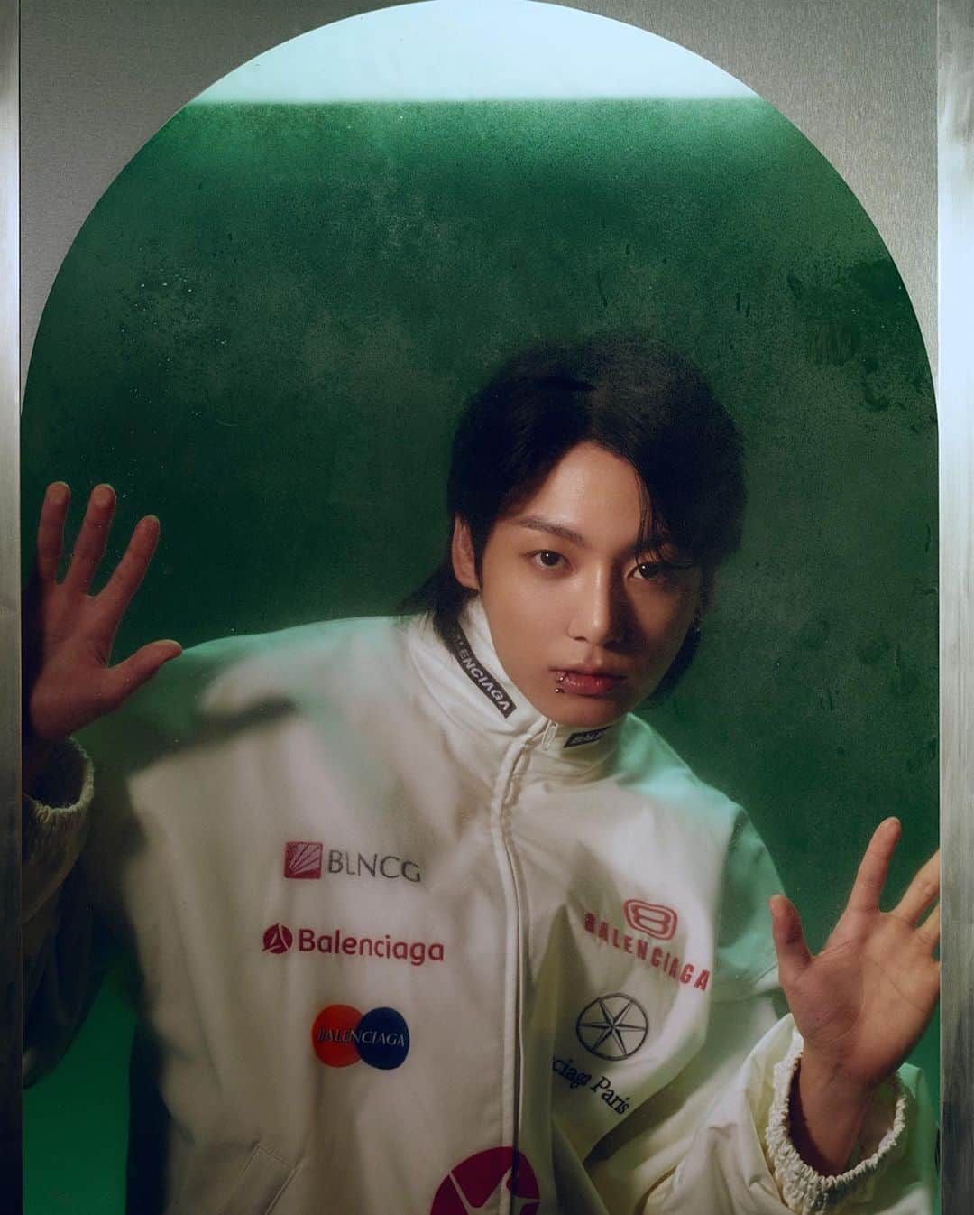 Dazed Magazineのインスタグラム：「“To me, I’m not that singer I imagined myself to be yet. That’s why I’m aiming higher” – Jung Kook ⁠ The Jung Kook of 2023 is OK with the not quite knowing-ness of that. He tries to live in the present and keep things simple, even if that’s easier said than done. ⁠ ⁠ “It’s impossible to not think at all,” he sighs. “You know when you think of something and it just goes on and on, down this deep rabbit hole? That can lead to positive conclusions but, for me, sometimes it led to negative ones. But now that I’ve gained some self-confidence, I’m more able to exclude those unnecessary thoughts.” ⁠ ⁠ In teaching himself how to quieten down his brain, he finds himself “worrying [less] about things that haven’t happened yet or thinking, ‘What if I don’t meet my own expectations?’”⁠ ⁠ Tap the link in bio to explore more from the star’s cover story available in 🇰🇷 and 🇬🇧 🔗⁠ ⁠ Photography @campbelladdy⁠ Styling @imruh⁠ Hair @soichiinagaki⁠ Make-up Dareum Kim⁠ Set Design @jabezbartlett⁠ Movement Director @yagamoto⁠ Production @bellhousemarkes⁠ Special thanks to @newschoolrepresents  ⁠ Text @_xtgx⁠ ⁠ Editor-in-Chief @ibkamara⁠ Art Director @gareth_wrighton⁠ Editorial Director @kaci0n⁠ Fashion Director @imruh⁠ ⁠ #JungKook wears all clothes and accessories @balenciaga Winter 2023 and Spring 2024 collections⁠ ⁠ Taken from the autumn 2023 #BEYONDBORDERS issue of #Dazed」