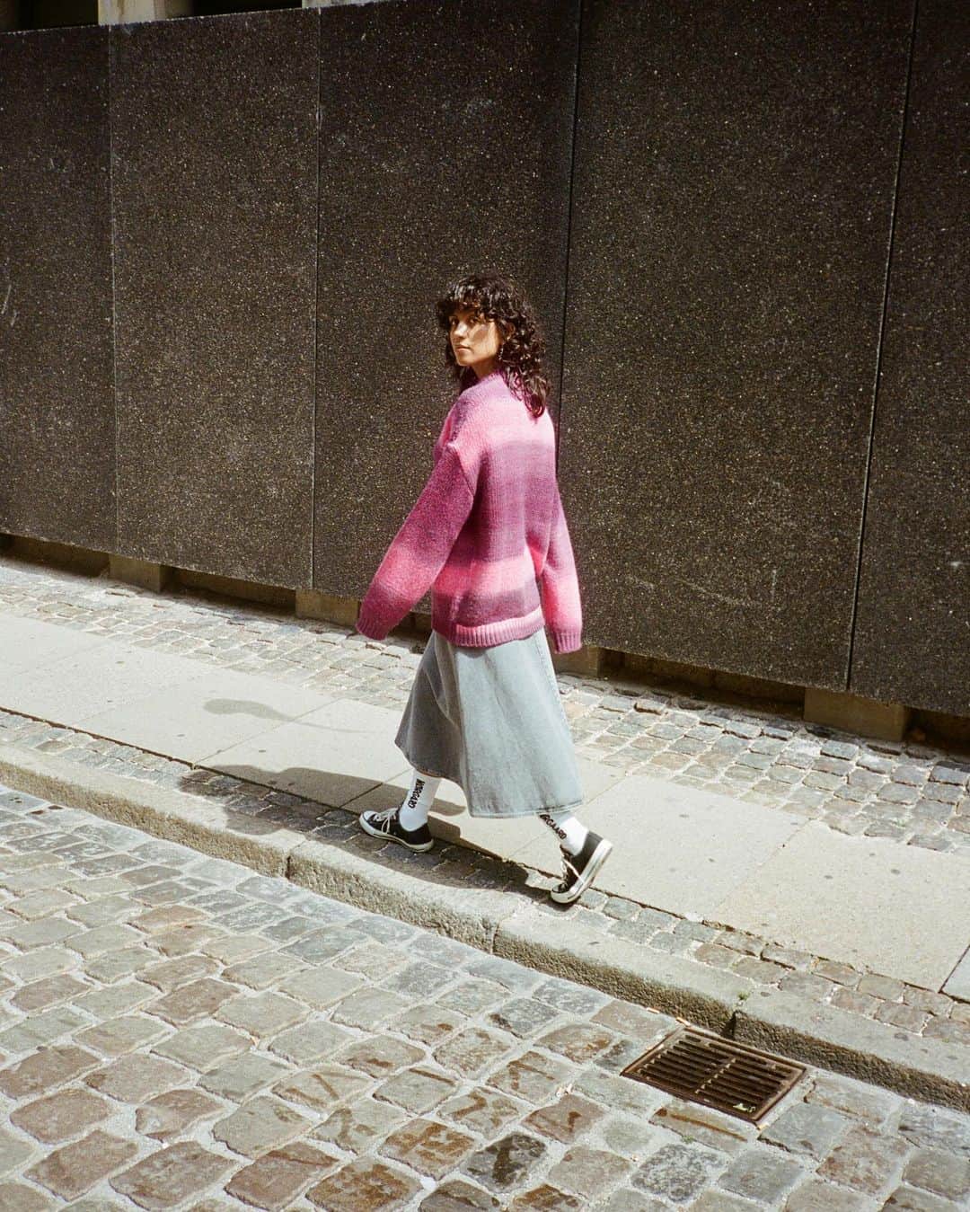 マッツノーガードのインスタグラム：「The pink color has found its way into our Fall collection, and it is not the only one.   Did you notice the other color?  #madsnorgaard」