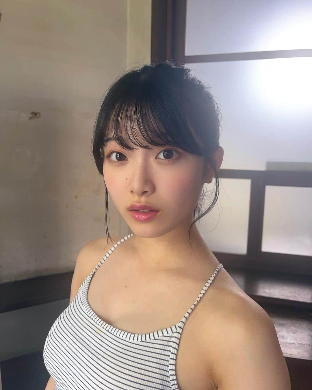 小越春花さんのインスタグラム写真 - (小越春花Instagram)「夏ってもう終わっちゃったんですかね… 今のどっちだろう？の時期なんとなく好きかも〜！🐰🌙.*  #ngt48#小越春花#グラビア#夏」9月12日 20時36分 - haruka_2525_ngt48