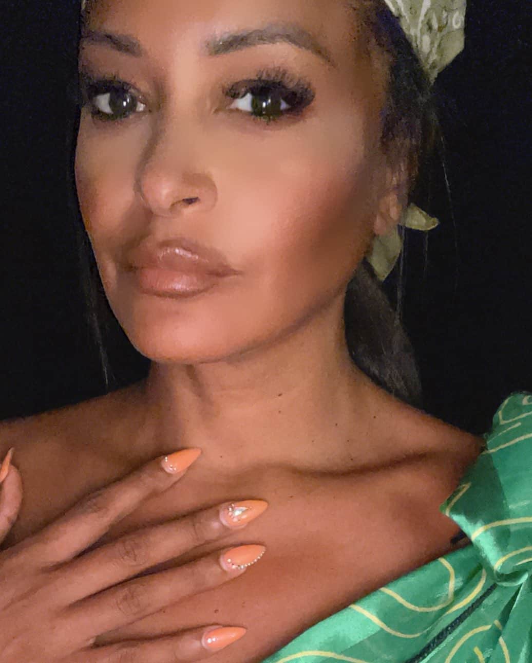 クラウディア・ジョーダンのインスタグラム：「💚💚💚💚💚」