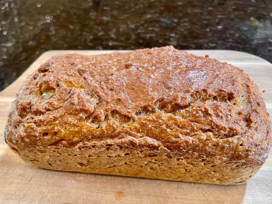 アウル・シティーのインスタグラム：「Update: the bread that I baked personally is gone at this juncture. I’m extremely saddened to report this true fact」