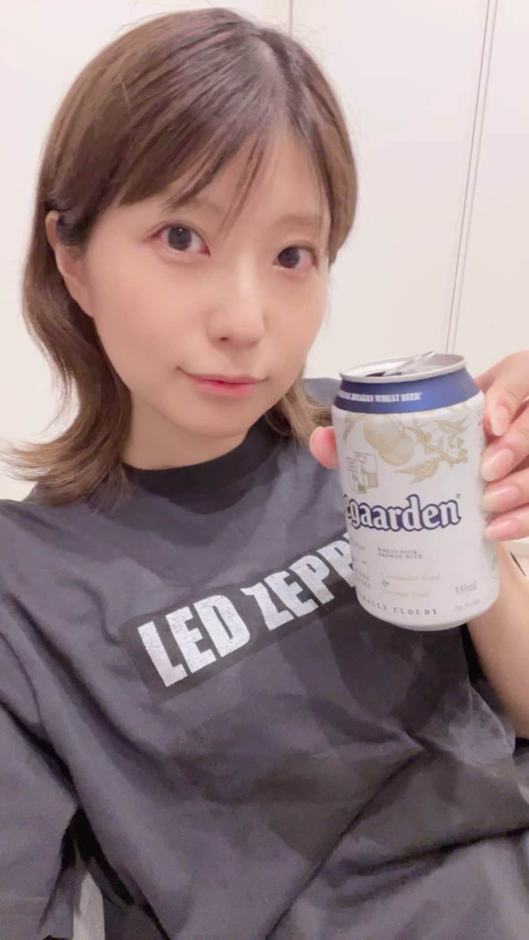 天野麻菜のインスタグラム：「ビール女子。3598」