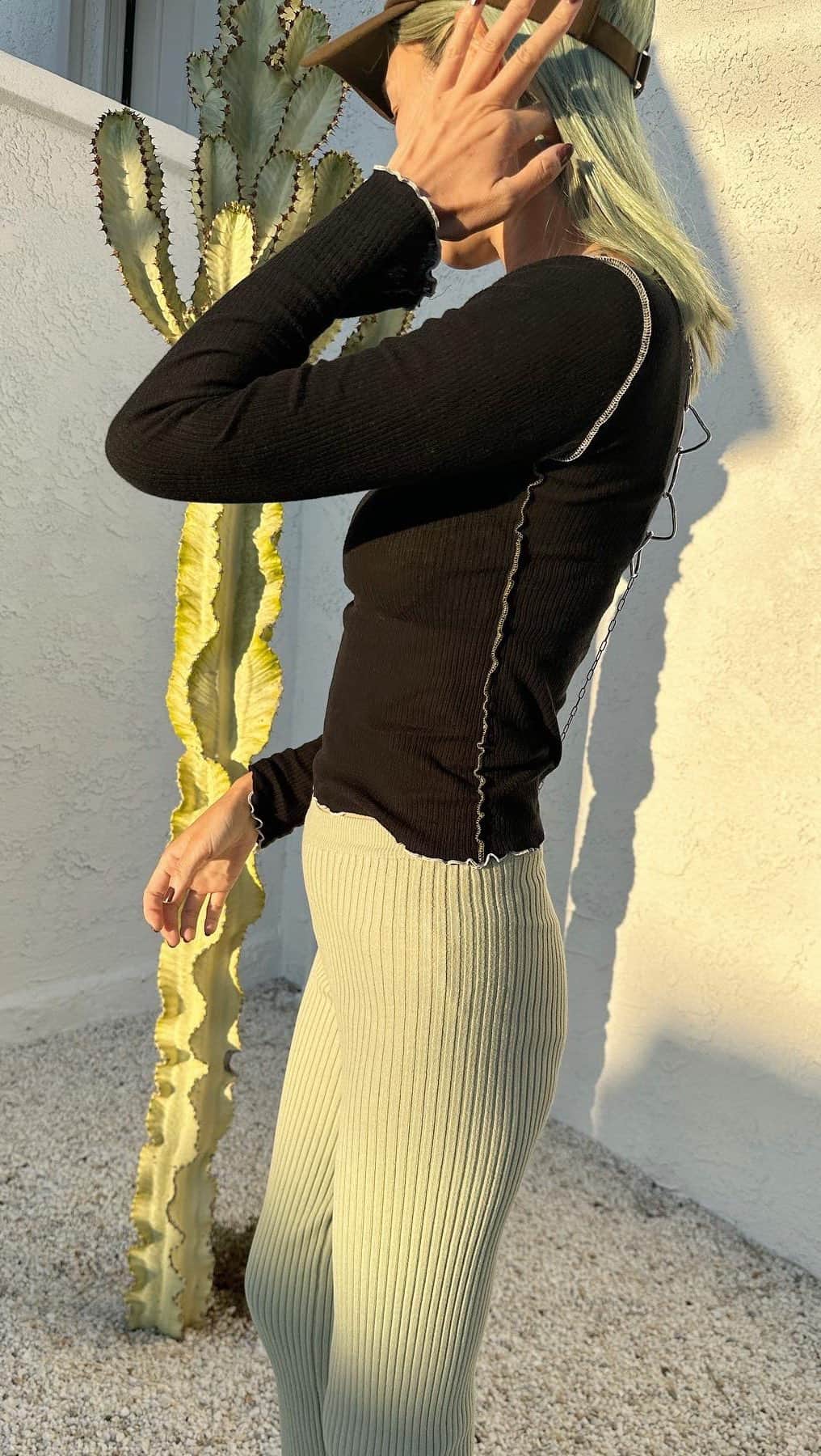 三苫愛のインスタグラム：「9/12 insta live @yeuxetligne と @rabanne をつかってメイク💄」