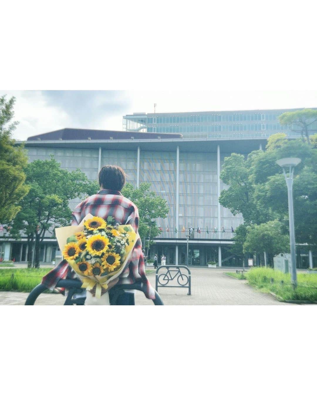 鈴鹿央士のインスタグラム：「ご視聴有難うございました！  皆さんいかがでしたか〜🌻🙋‍♂️  #エイフォー」