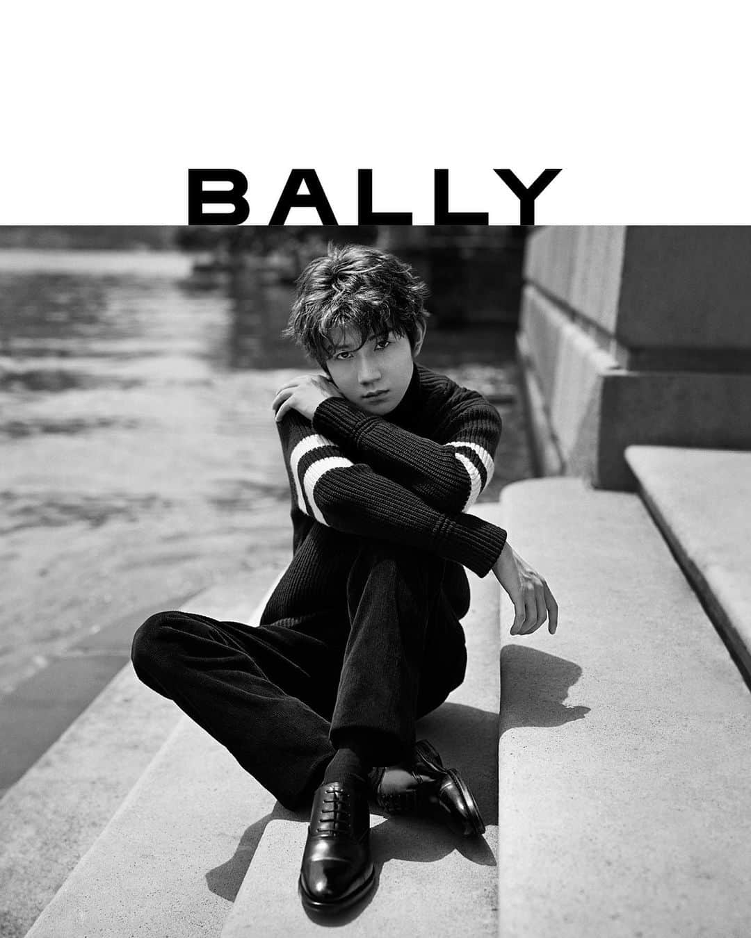 バリーのインスタグラム：「Bally presents the Fall/Winter 2023 campaign shot by Alasdair McLellan, featuring new Global Brand Ambassador, Roy Wang.  Design Director: Simone Bellotti Art Director: Christopher Simmonds Photographer: Alasdair McLellan  Stylist: Charlotte Collet   @alasdairmclellan, @charlottecolletcollet, @roy_____wang   #Bally #BallyFW23」