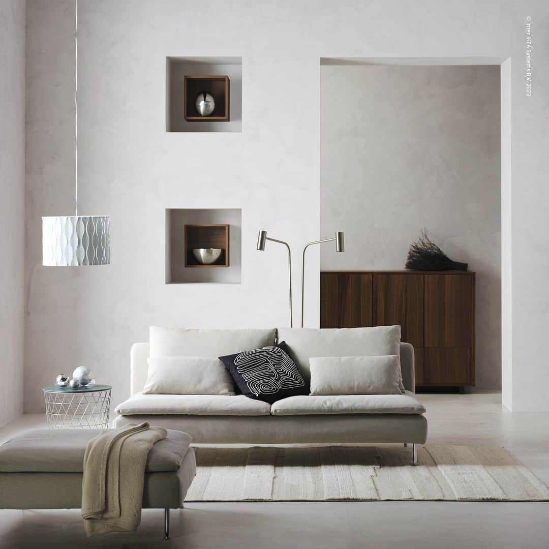 IKEA Austriaのインスタグラム：「Scandi in Österreich! Gestalte dein Zuhause modern, minimalistisch und hell! Mit neutralen Farben und Reduktion auf das Wesentliche: schlichte Materialien wie Holz, Leder oder Wolle.#IKEA #IKEAat #LebeSmårt #skandi #skandistyle」