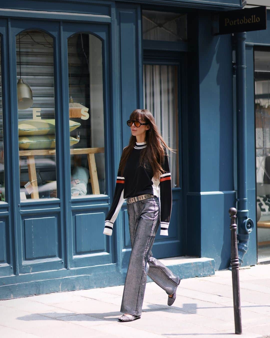 freepeopleのインスタグラム：「In Paris with @watchingnewyork. Link in bio to shop the Fall Collection.」