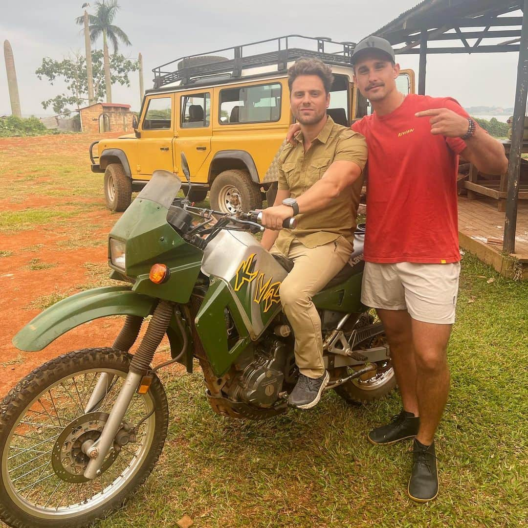 ギャレット・バックストロームさんのインスタグラム写真 - (ギャレット・バックストロームInstagram)「The experience I had serving in Uganda had eternal transformative power within my life. In America, it’s so easy to be consumed by the self-centered, pleasure seeking cultural norms that give us temporary highs and empty fulfillment. Our desire for material gain, status, and power have resulted in ourselves becoming the biggest idol in our lives.   The encouragement is to follow in the steps of Jesus who reversed the values by teaching that the first shall be last and the last shall be first. Greatness is measured by one’s willingness to serve others rather than your power, wealth, or status. Let the 'Why' in what we do be a reflection of Him who showed us the power of altruism.」9月13日 0時56分 - gbackstrom