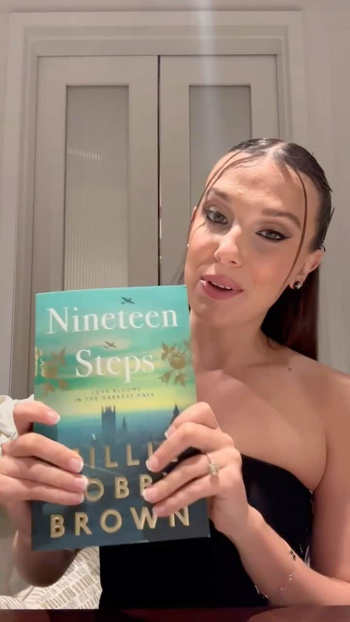 ミリー・ボビー・ブラウンのインスタグラム：「I can’t believe the day is finally here! My first novel, NINETEEN STEPS, is now on sale! I’m so proud to be sharing it with you all. Pick up your copy today at a bookstore near you or click the link in my bio  @wmebooks @williammorrowbooks @hqstories」