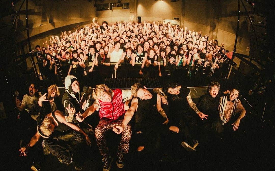 Katsuma さんのインスタグラム写真 - (Katsuma Instagram)「“RE:ADMISSION” LIVE HOUSE TOUR 2023 at 高松 OLIVE HALL🔥🔥🔥  Photos @yamada_mphoto   #coldrain  #再入学ツアー #SWEETSIXTEEN」9月13日 3時06分 - katsuma_drums