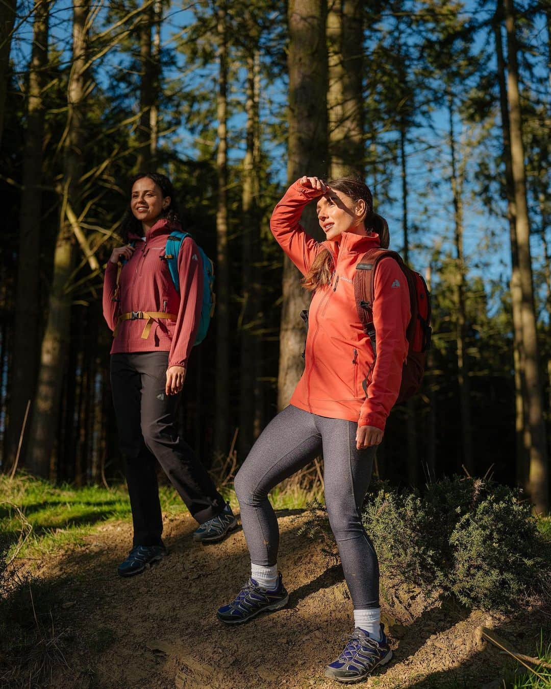 エディー・バウアーさんのインスタグラム写真 - (エディー・バウアーInstagram)「Mentally we're here 🌲  You asked. We listened. You can now shop Eddie Bauer clothing and gear across the UK and EU with @eddiebauereurope! Visit our link in bio to shop. #LiveYourAdventure」9月13日 3時21分 - eddiebauer