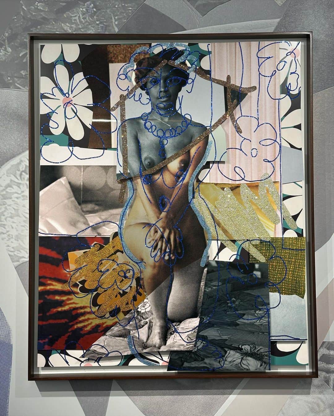 Juxtapoz Magazineのインスタグラム：「A few looks at the mixed media photo collages of @mickalenethomas in the solo show “je t’adore” at @yanceyrichardsongallery」
