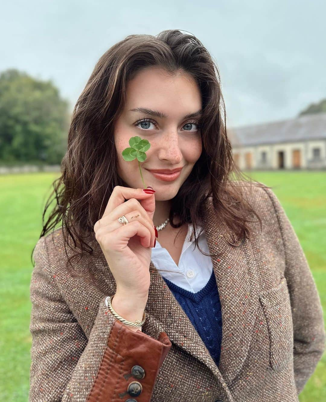 ジェシカ・ジェーン・クレメントのインスタグラム：「Luck O’ the Irish 🍀」