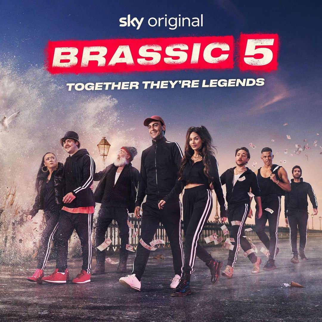 ミシェル・キーガンのインスタグラム：「Together they’re legends ♾️🙌🏽♥️  New season of Brassic coming soon. 28th September @skytv #brassic」