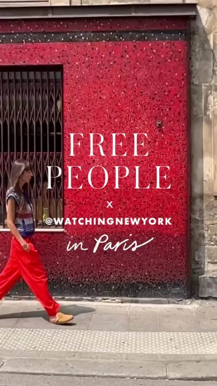 freepeopleのインスタグラム：「Spotted: Free People on the streets of Paris. Link in bio to shop our Fall Collection in collaboration with @watchingnewyork.」
