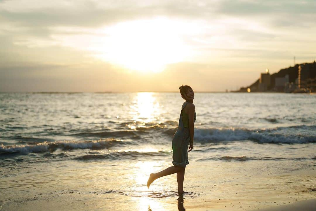 引地裕美さんのインスタグラム写真 - (引地裕美Instagram)「☀️🌊🩵  今年はサロペットが可愛い◎  グリーンのトップスはGRL購入品紹介動画の時の🌱  #ゆうみ服 🧺 #知多半島 #オーバーオール #サロペット #ungrid #grl #grl購入品  #UMine #japan #옷스타그램 #데일리룩 #코디스타그램 #每日穿搭 #일본 #얼스타그램 #照片 #粉我 #japanesegirl」9月13日 16時36分 - yuumihikichi