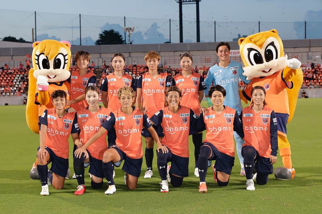 有吉佐織のインスタグラム：「🐿️🧡  ベレーザ戦、ナイターゲームにも関わらず たくさんの応援ありがとうございました！！  先制点をとったあとに、失点 悔しい結果になりました  監督が目指すサッカー もっともっと全員がポジティブにチャレンジしていきます！！  次戦は新潟とアウェイゲームになりますが 応援よろしくお願いします！  #大宮アルディージャventus  #大宮アルディージャ #🐿️🧡 #weリーグカップ」