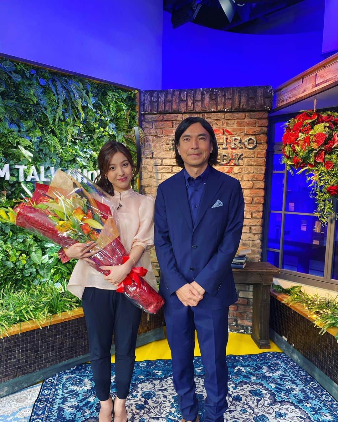 増井なぎさのインスタグラム：「間があいてしまいましたが #バラダン ラスト写真🌹 先月までお世話になったふかわさん😌💐  ふかわさんのラブコールのおかげか🫶 今夜は生島企画室会長がアシスタントMCです！観ないと！ #生島ヒロシ #アシスタントの概念とは 👶」