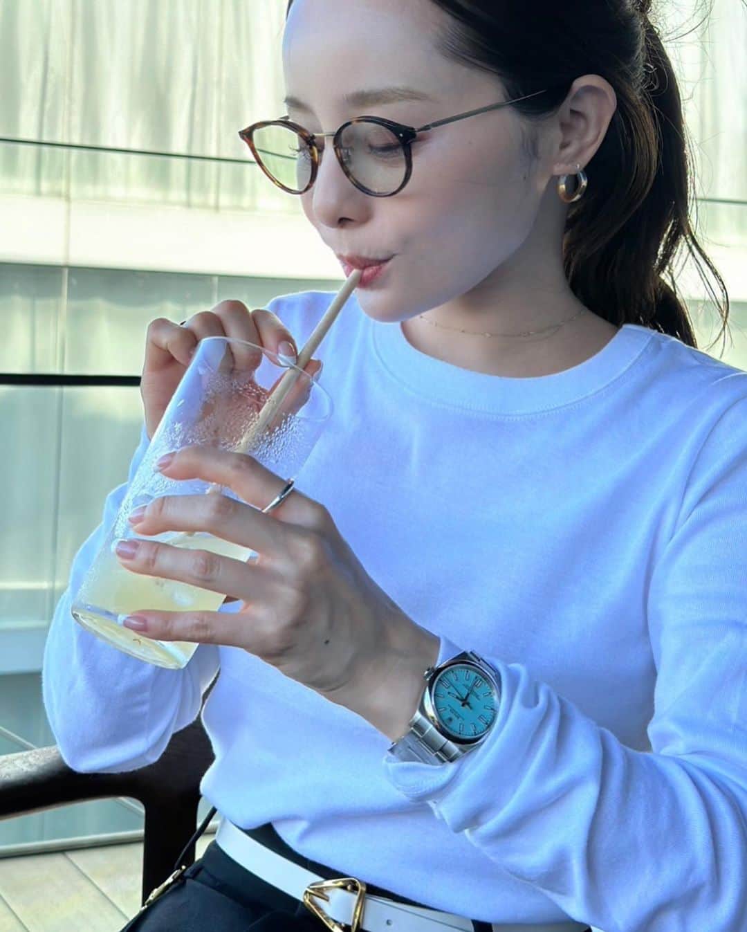 田中亜希子のインスタグラム：「昨日は一日よく歩きました👣  でも1万歩はいかないんだなんて😭 今日も頑張ろう！  #散歩#shopping #休日#健康第一」
