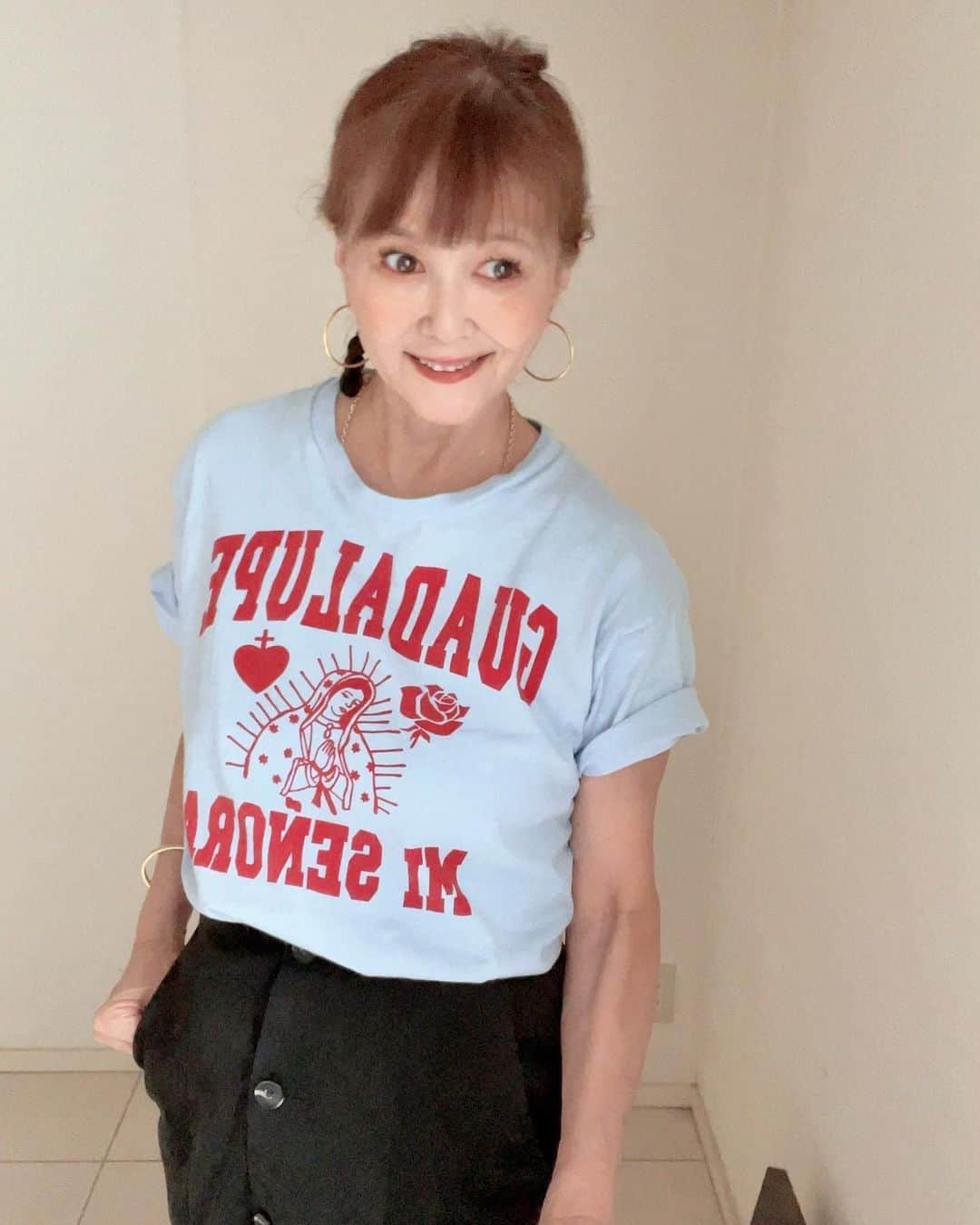高見恭子さんのインスタグラム写真 - (高見恭子Instagram)「あなたの人生の旅が快適で喜びに満ちていますように。  #tshirts #tshirtslovers  #fashion #fashionphoto  #fashionstyle  #love  #smile」9月13日 11時09分 - takami_kyoko