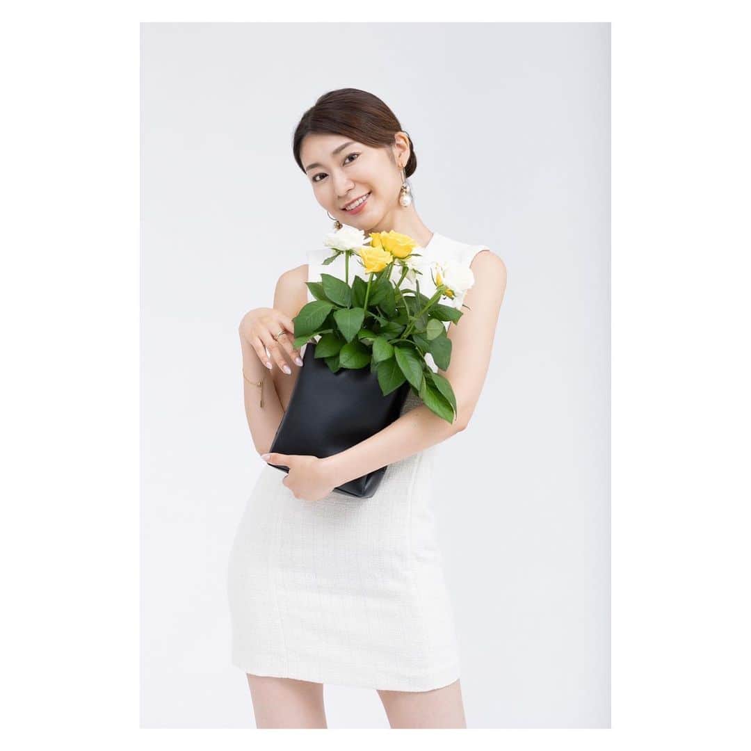 愛聖りさのインスタグラム：「. ❷  #model #shooting #photo #profilepic」