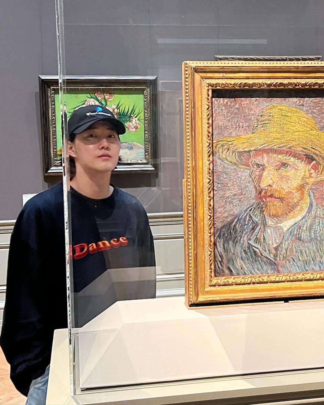 スホさんのインスタグラム写真 - (スホInstagram)「어김없이 Vincent van Gogh를 만나고 왔습니다🎨」9月13日 11時51分 - kimjuncotton