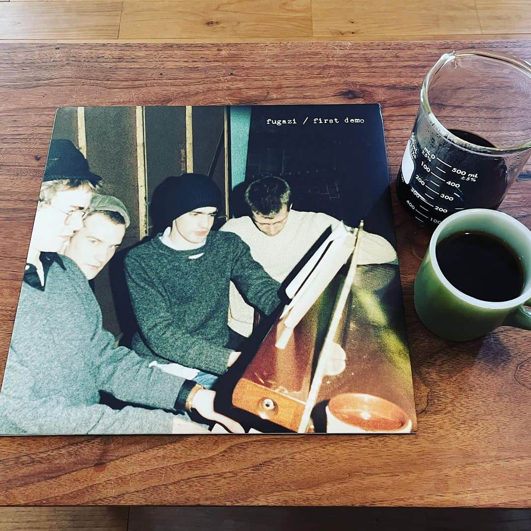 のインスタグラム：「#ちょいとコーヒーとレコード」