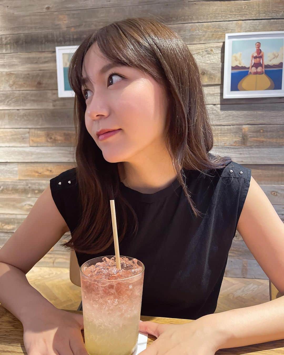 大場美奈さんのインスタグラム写真 - (大場美奈Instagram)「#ロンハーマンカフェ で頼んだ ベニスピーチレモネード🍑🍋」9月13日 13時31分 - obamina__43
