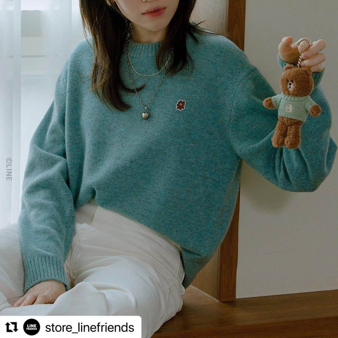 LINE FRIENDSさんのインスタグラム写真 - (LINE FRIENDSInstagram)「#Repost @store_linefriends with @use.repost ・・・ 가을 구름처럼 산뜻하고 포근한 메리노 울✨  LINE FRIENDS Made by BROWN 2023 F/W Knit Edition  📍임프몰 (IMPRESSIVE PRESENT) 2023.09.14 11am KST 🔗 프로필 링크를 확인하세요! 🧸 Special Gift 🧸 by BROWN 제품 10만원 이상 구매 시 브라운 니트 인형 키링 1개 증정(~9/25 KST) *주문 1건당, 한정 수량으로 소진시 종료  📍라인프렌즈 강남/홍대/인사동/핫트랙스 🧸 Special Gift 🧸 by BROWN 제품 10만원 이상 구매 시 브라운 니트 인형 키링 1개 증정(~9/25 KST) *결제 1건당, 한정 수량으로 소진시 종료  -  Cozy up your fall season with fresh and soft merino wool✨  LINE FRIENDS Made byBROWN 2023 F/W Knit Edition  📍LINE FRIENDS COLLECTION 09.13.2023 7pm PDT 🔗 Link in our bio! 🧸 Special Gift 🧸 If you purchase more than $100 of by BROWN product, BROWN knit doll keyring will be provided.(~9/24 PDT) *Gifts are given per each order and end when the stocks run out  #LINEFRIENDS #BROWN #madebyBROWN #라인프렌즈 #브라운 #메이드바이브라운 #knit #cardigan #sweater #beanie #muffler #니트 #가디건 #스웨터 #비니 #목도리」9月13日 14時14分 - linefriends