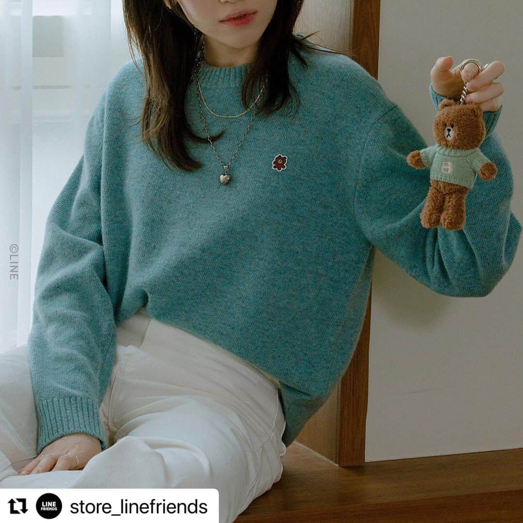 LINE FRIENDSのインスタグラム：「#Repost @store_linefriends with @use.repost ・・・ 가을 구름처럼 산뜻하고 포근한 메리노 울✨  LINE FRIENDS Made by BROWN 2023 F/W Knit Edition  📍임프몰 (IMPRESSIVE PRESENT) 2023.09.14 11am KST 🔗 프로필 링크를 확인하세요! 🧸 Special Gift 🧸 by BROWN 제품 10만원 이상 구매 시 브라운 니트 인형 키링 1개 증정(~9/25 KST) *주문 1건당, 한정 수량으로 소진시 종료  📍라인프렌즈 강남/홍대/인사동/핫트랙스 🧸 Special Gift 🧸 by BROWN 제품 10만원 이상 구매 시 브라운 니트 인형 키링 1개 증정(~9/25 KST) *결제 1건당, 한정 수량으로 소진시 종료  -  Cozy up your fall season with fresh and soft merino wool✨  LINE FRIENDS Made byBROWN 2023 F/W Knit Edition  📍LINE FRIENDS COLLECTION 09.13.2023 7pm PDT 🔗 Link in our bio! 🧸 Special Gift 🧸 If you purchase more than $100 of by BROWN product, BROWN knit doll keyring will be provided.(~9/24 PDT) *Gifts are given per each order and end when the stocks run out  #LINEFRIENDS #BROWN #madebyBROWN #라인프렌즈 #브라운 #메이드바이브라운 #knit #cardigan #sweater #beanie #muffler #니트 #가디건 #스웨터 #비니 #목도리」