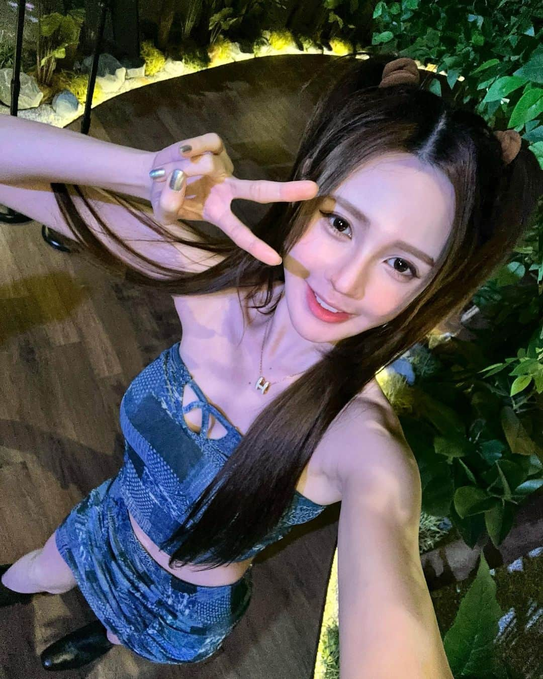 Yumi Wongのインスタグラム：「假裝去露營⛺️🤣 發現新打卡地方😍🎉🎉🎉」