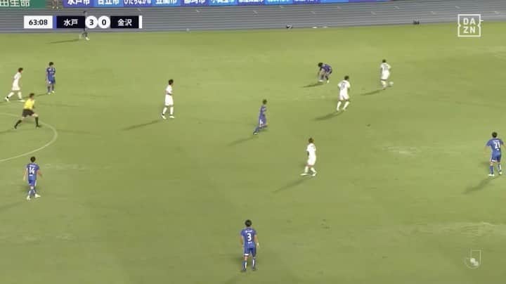 山口瑠伊のインスタグラム：「🧤⚽️ 💙」