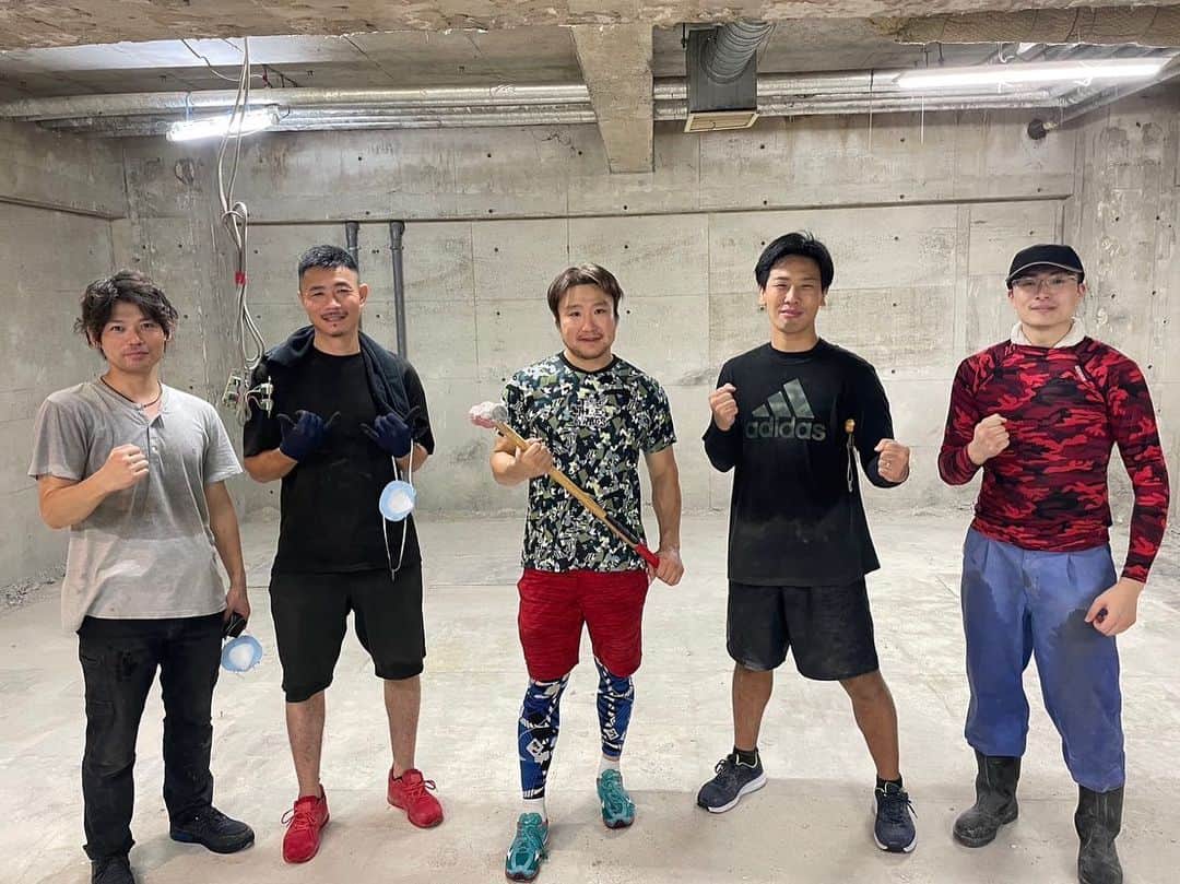 のインスタグラム：「トータル３０トン撤去終了😮‍💨職人さんもお手伝いしてくれた人もお疲れさまでした！　  #感謝」