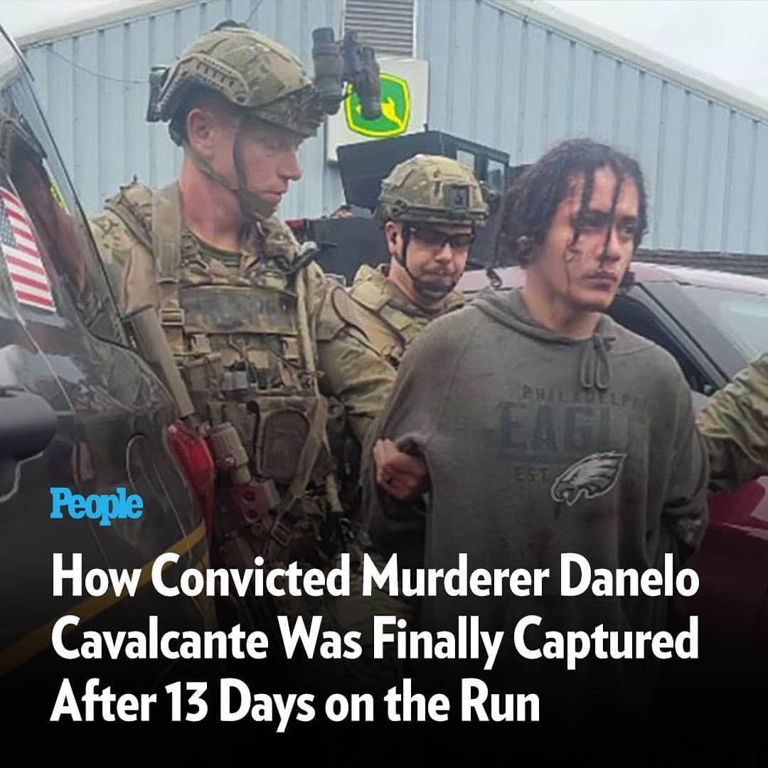 People Magazineさんのインスタグラム写真 - (People MagazineInstagram)「After evading authorities for nearly two weeks, fugitive Danelo Cavalcante was caught off guard when a tactical team tasked with finding him eventually cornered him in Chester County on Wednesday morning, authorities said at a Wednesday press conference. Tap the link in bio for all the details on his capture. l 📷: PA state police/ Facebook」9月14日 2時25分 - people