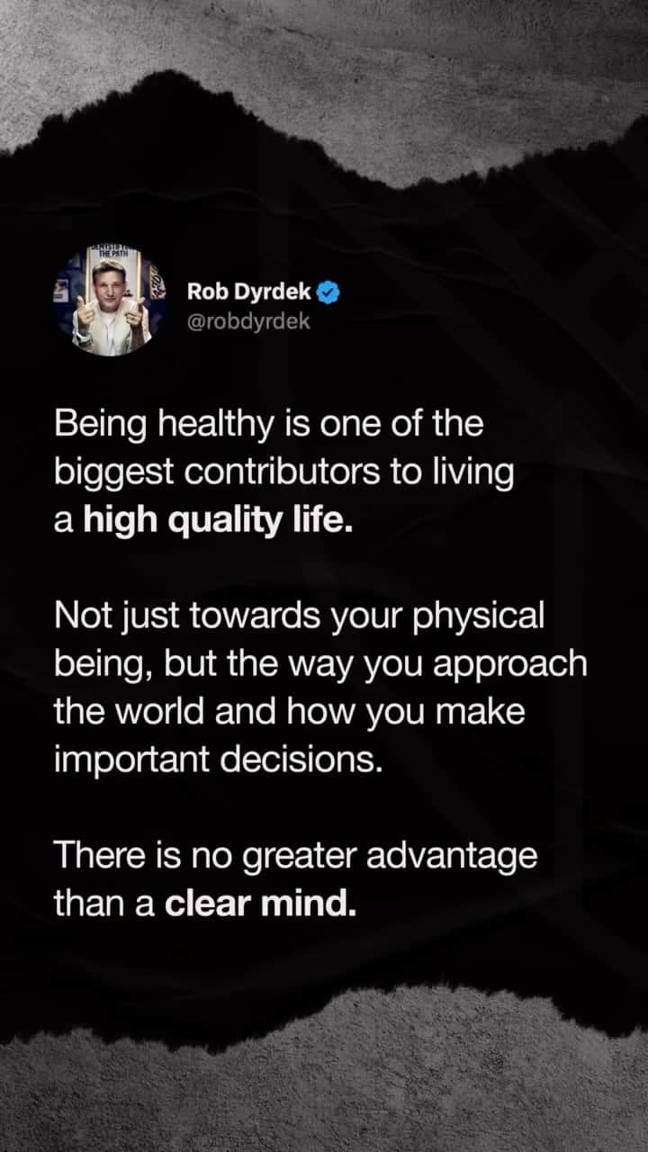 ロブ・ディアデックのインスタグラム：「Health has as much of an effect on how you think as it does on how you look.  #MachineMindset」