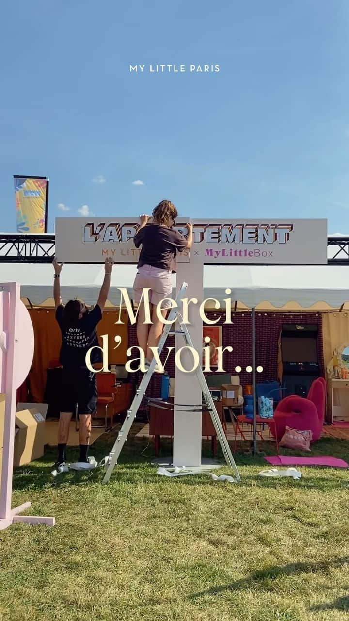 My Little Parisのインスタグラム：「Le week-end dernier, vous avez été nombreux à affronter la canicule pour venir visiter notre Appartement en collaboration avec @my_little_box au @parisparadisfestival, et quel bonheur de vous avoir accueillis.    🇬🇧: Last weekend, many of you braved the heatwave to visit our Apartment in collaboration with @‌my_little_box at the @‌parisparadisfestival, and what a pleasure it was to welcome you.」