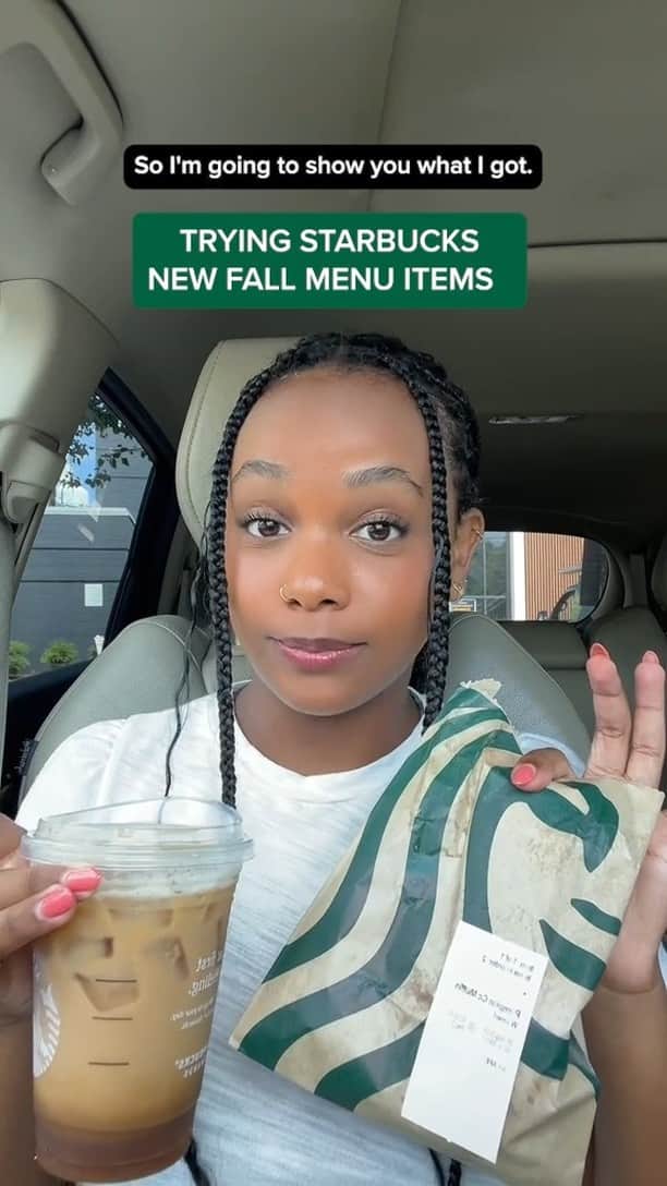 Starbucksのインスタグラム：「Elite fall breakfast lineup. 🍂🎥: @edenkyonas #Starbucks #FallDrinks #AppleCrisp #PumpkinSpice」